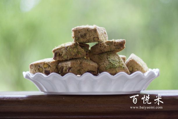 想學糕點技術然后當糕點師,要去哪學?